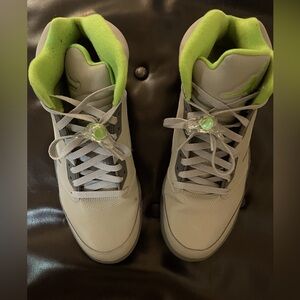 JORDAN 5 RETRO TD "GREEN BEAN" "MICHAEL JORDAN" SILVER/GREEN BEAN/FLINT GREY